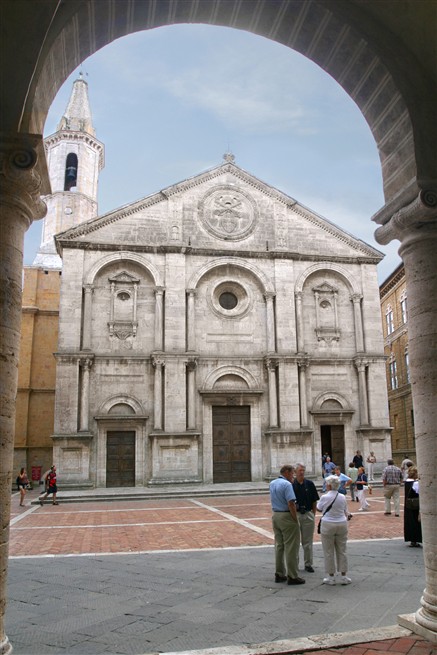 VisitsItaly.com - Tuscany Region - Pictures of Pienza